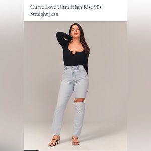 Abercrombie & Fitch Curve Love 90s Ultra High Rise Straight Jean 26 short